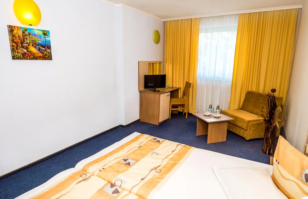 Aqua Hotel-1